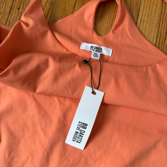 BB Dakota by Steven Madden The Werk Out Dress - Picture 3 of 3